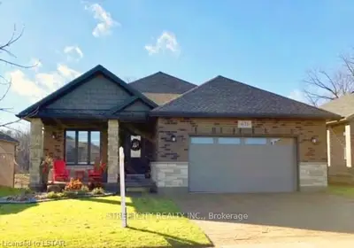 671 Bennett Crescent, Strathroy-caradoc, On N0l 1w0