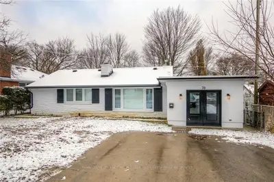 70 BASE LINE Road E, London South, ON N6C 2N7