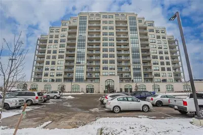 260 VILLAGEWALK Boulevard 601, London North, ON N5X 0A6