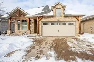 1630 SHORE Road, London South, ON N6K 5B9