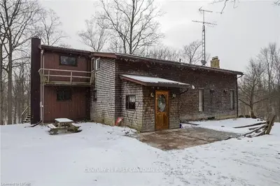 3586 SEXTON Road, Adelaide Metcalfe, ON N0N 1A0