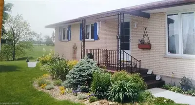 21389 Muncey Road, Strathroy-caradoc, On N0l 1w0