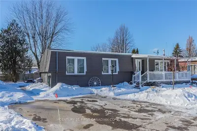 124 HOMESTEAD Heights, South Huron, ON N0M 1T0