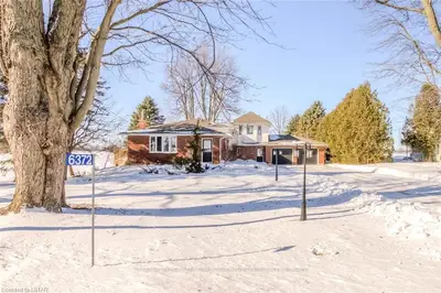 6372 FALCONBRIDGE Drive, Southwest Middlesex, ON N0L 1A0