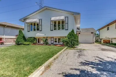 52 LYSANDA Avenue, London South, ON N5Z 4L3
