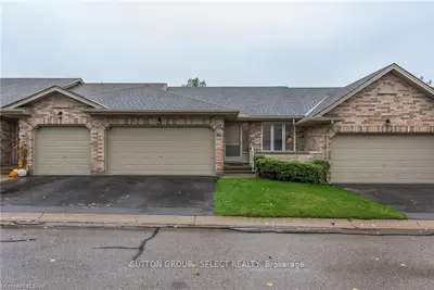 1241 BEAVERBROOK Avenue 80, London North, ON N6H 5P1