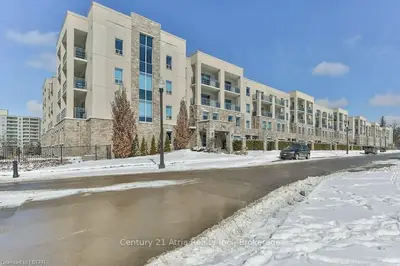 340 SUGARCREEK Trail E 212, London North, ON N6H 0G4