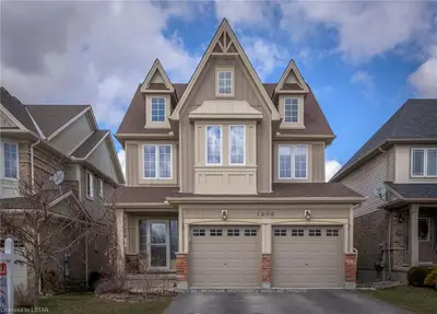 1650 CEDARCREEK Crescent, London North, ON N5X 0C8