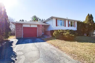 37 GABLEWOOD Crescent, London North, ON N6G 2Z8