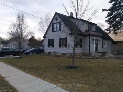 72 South Street W, Aylmer, On N5h 1r4