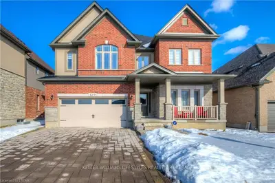 129 BRADWELL Chase, London North, ON N6G 0P2