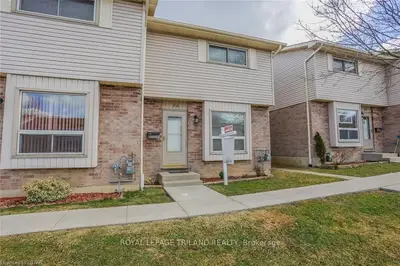 226 HIGHVIEW Avenue 56, London South, ON N6J 4K1