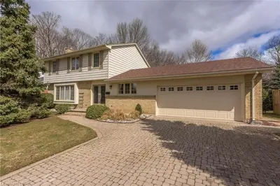 146 NORMANDY Gardens, London North, ON N6H 4B2
