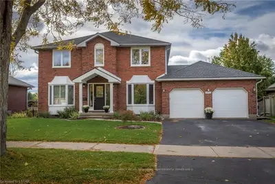 3970 WEST GRAHAM Place, London South, ON N6P 1G4