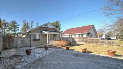 45 ORCHARD Road, Lambton Shores, ON N0M 1T0