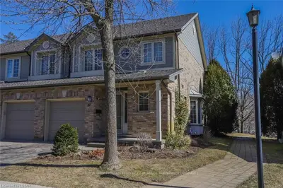 519 RIVERSIDE Drive 21, London North, ON N6H 5J3