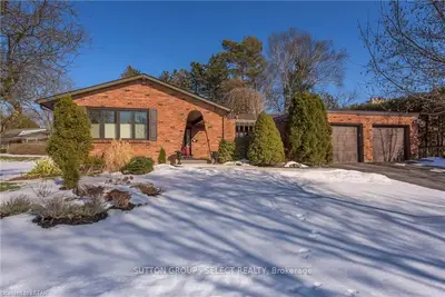 1650 LOUISE Boulevard, London North, ON N6G 2R3