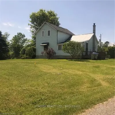 7030 Calvert Drive, Strathroy-caradoc, On N7g 3h5
