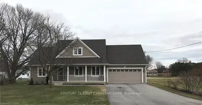 73 Lawton Street, Central Elgin, On N5r 1w9