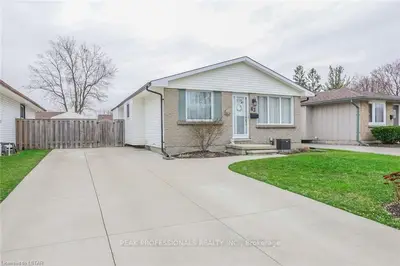 63 PATIENCE Crescent, London South, ON N6E 2K7