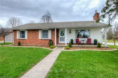 1276 RIDEAU Gate, London North, ON N5X 1W7