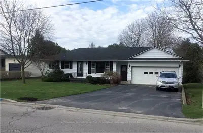 410 Wellinton Street, Ingersoll, On N5c 1v2
