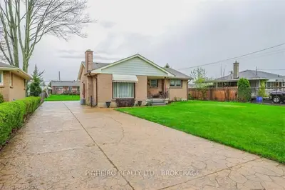 214 DAWN Drive, London East, ON N5W 4X1