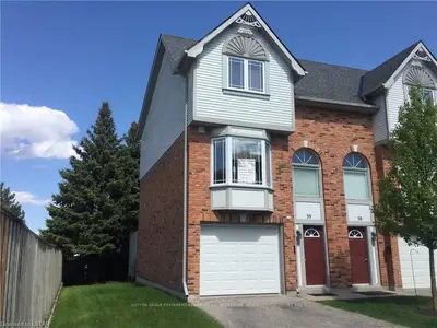 4 6 Conestoga Road 39, Woodstock, On N4t 1s4
