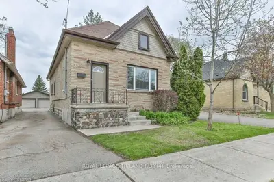 228 RAYMOND Avenue, London East, ON N6A 2N1
