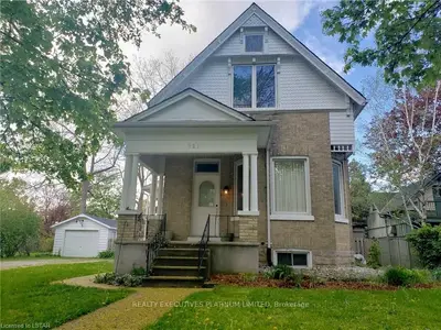 221 ANDREW Street, South Huron, ON N0M 1S1
