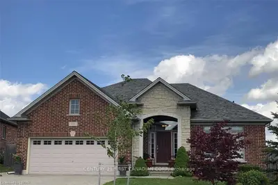 378 BERRYHILL Drive, London North, ON N5X 4L4