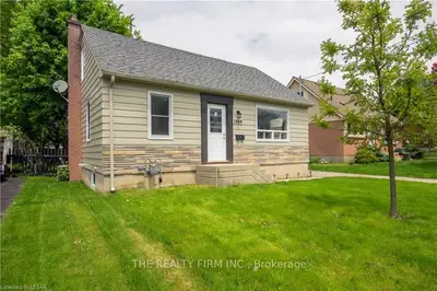 1868 DUMONT Street, London East, ON N5W 2S4