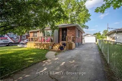 117 Dover Street, Woodstock, On N4s 3m2