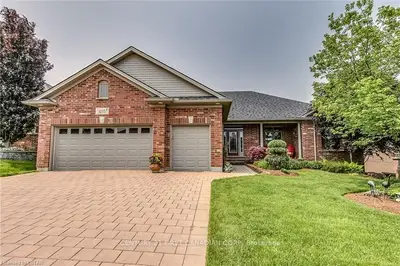 1235 SANDY SOMERVILLE Drive, London South, ON N6K 5R2