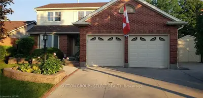 51 PENNYBROOK Crescent, London North, ON N5X 2Z9