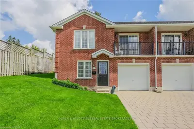 1077 HAMILTON Road 11, London East, ON N5W 6G3