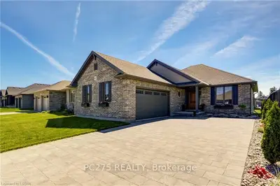 685 Barker Street, Strathroy-caradoc, On N0l 1w0