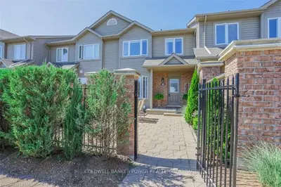 1600 MICKLEBOROUGH Drive 32, London North, ON N6G 5R9