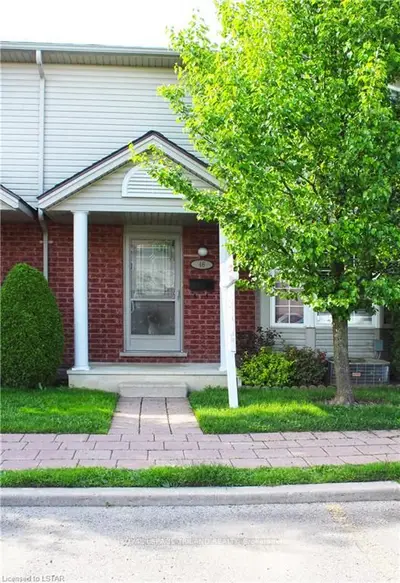 101 BROOKSIDE Street 46, London South, ON N5Z 5C9