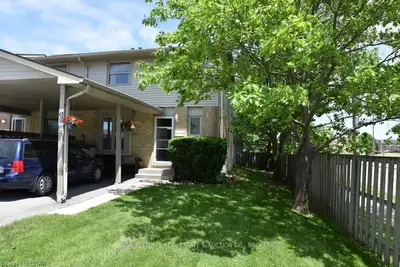 25 ERICA Crescent 18, London South, ON N6E 3R9