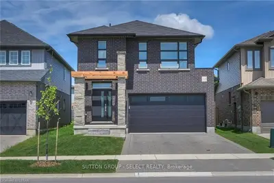 1149 MEDWAY PARK Drive, London North, ON N6G 0L4