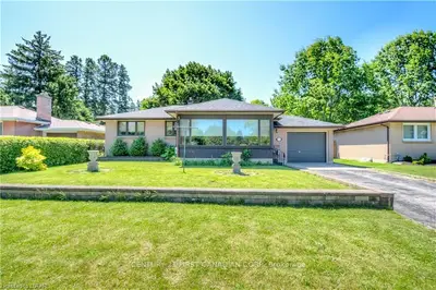 111 FUNDY Avenue, London East, ON N5W 1R8