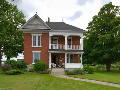 117 MAIN STREET EAST Street, South Huron, ON N0M 1N0