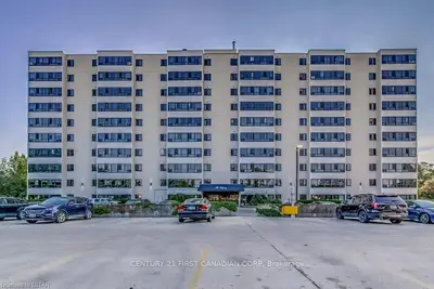 600 GRENFELL Drive 603, London North, ON N5X 2R8