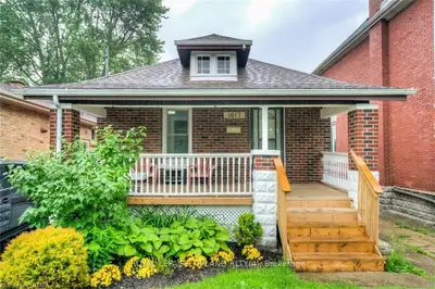 1617 CHURCHILL Avenue, London East, ON N5W 2L1