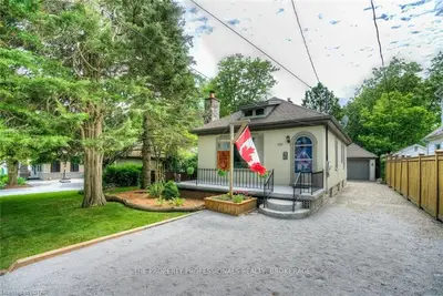 151 FOREST HILL Avenue, London South, ON N6J 2Z3