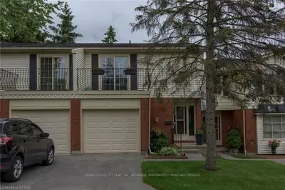 376 WILKINS Street, London South, ON N6C 5B2
