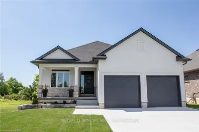 58 Brown Street, Aylmer, On N5h 3g6