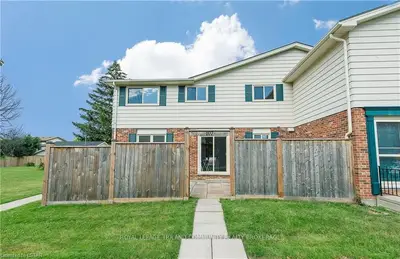 107 CONWAY Drive, London South, ON N6E 2H4