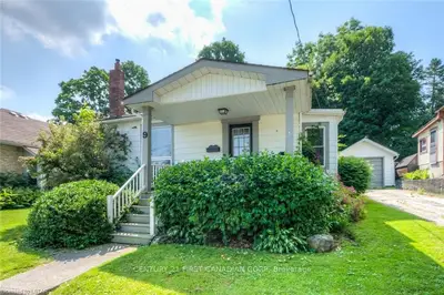 9 Cottage Street, Ingersoll, On N5c 2e7